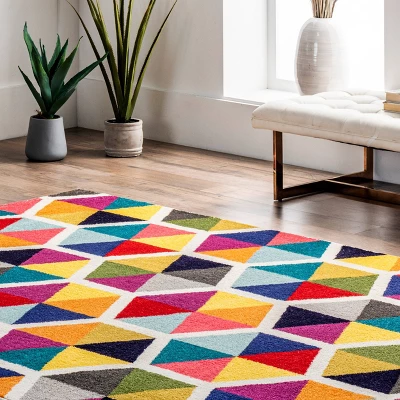 Maris Triangles Area Rug Off White - NuLOOM - Image 8
