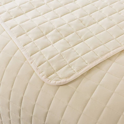 Velvet Trim Bed Blanket - St. James Home