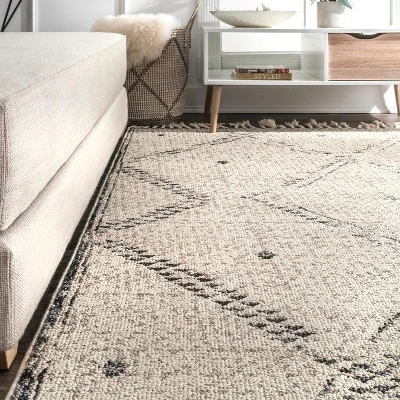 NuLOOM Camilla Moroccan Tassel Area Rug - Image 3