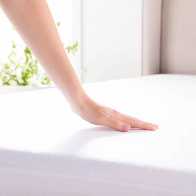 Essentials ZipTight Encasement Mattress Protector - Linenspa - Image 3