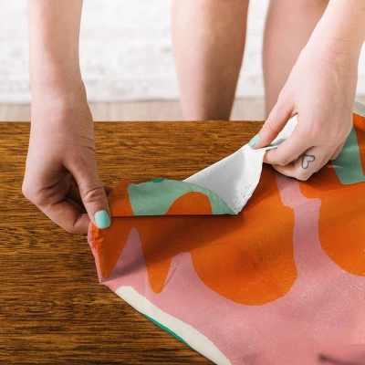 Sunshinecanteen Psychedelic Fleurs Tapestry - Society6 - Image 2