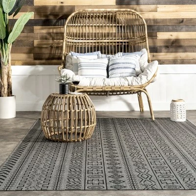 NuLOOM Outdoor Jamie Area Rug - Image 7
